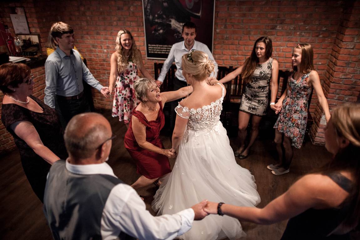 Tanec - Svatební fotografie