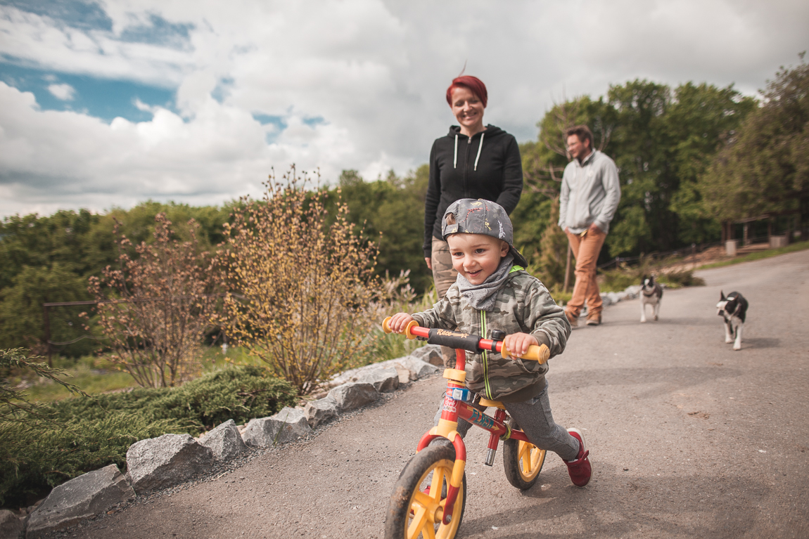 Ježdění na kole – rodinné focení