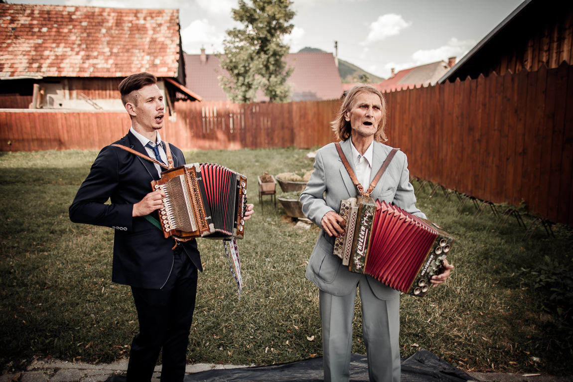 Harmonikáři na svatbě - Svatební fotografie